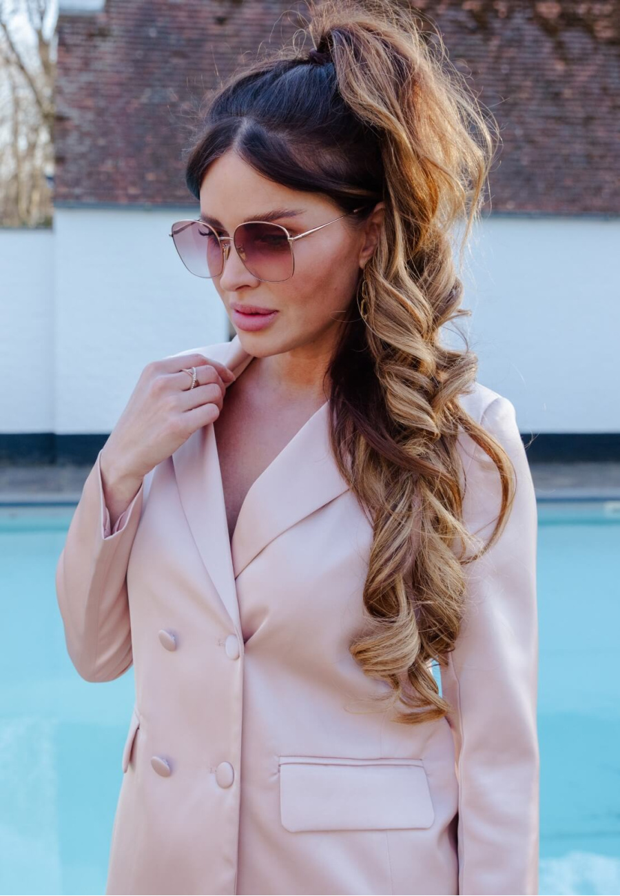 blazer-roze-01-cover_1081952829